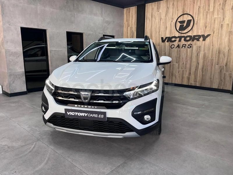 Usado Dacia Sandero Essentiel 91 CV (66 kW) 2023 Blanco Berlina