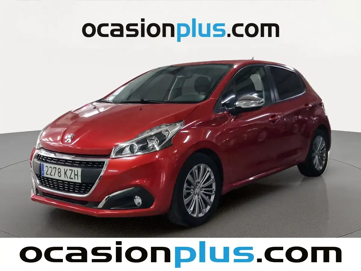 Usado Peugeot 208 Signature Sky 82 CV (60 kW) 2019 Utilitario