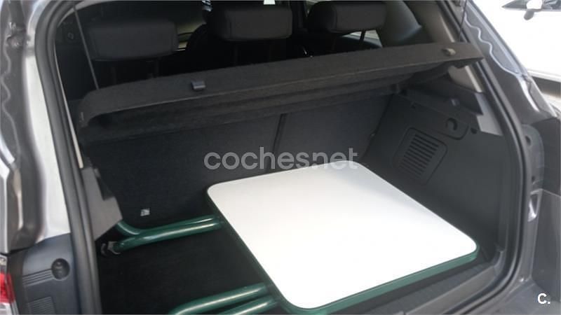 Gris / plata Usado 2017 Renault Captur SUV | 11.700 € (Buen precio) - Imagen 1/4