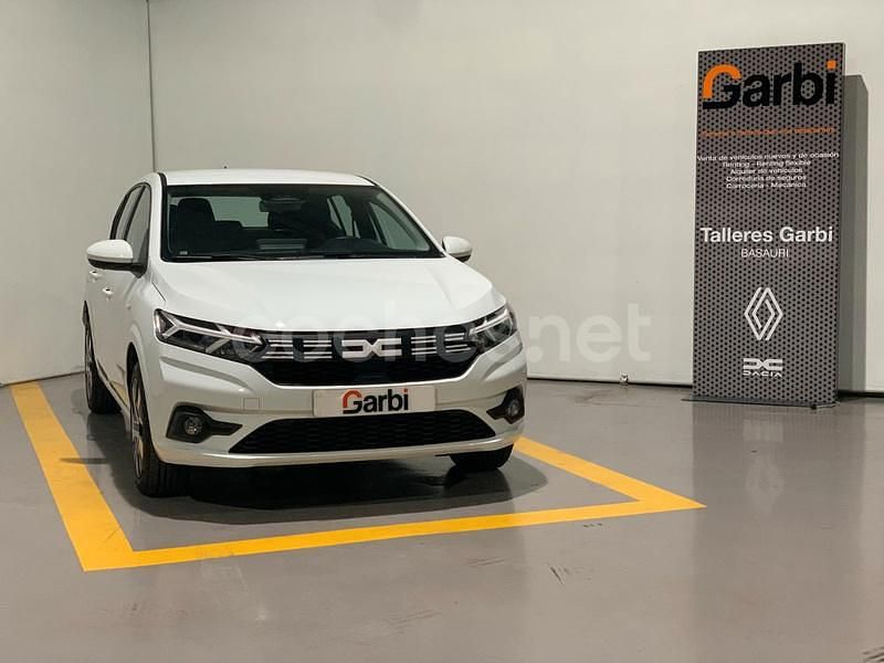 Blanco Usado 2024 Dacia Sandero Expression Berlina | 14.900 € (Precio justo) - Imagen 1/4