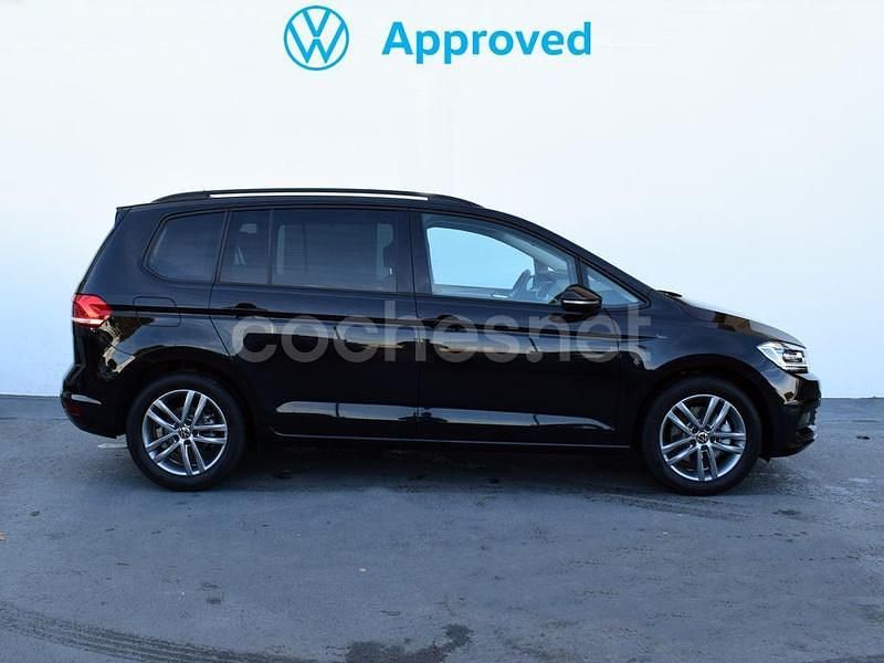 Usado VW Touran 150 CV (110 kW) 2025 Negro Monovolumen