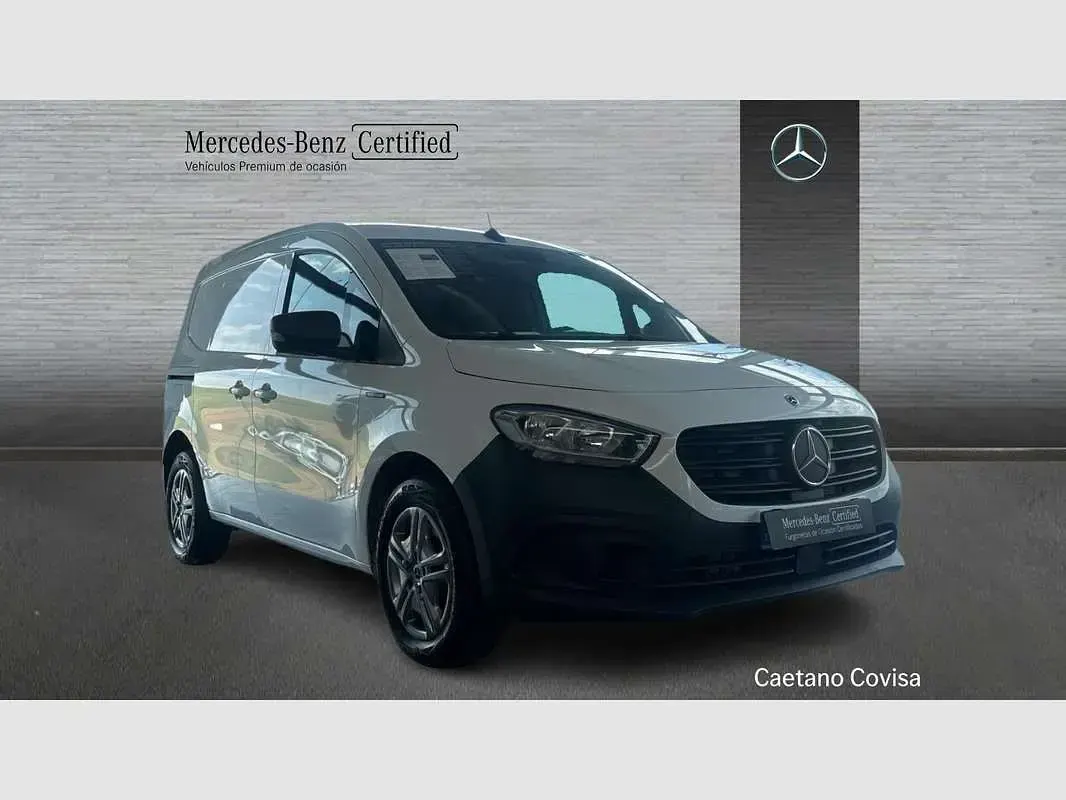 Usado Mercedes eCitan 89 kW (122 CV) 2024 Blanco Van