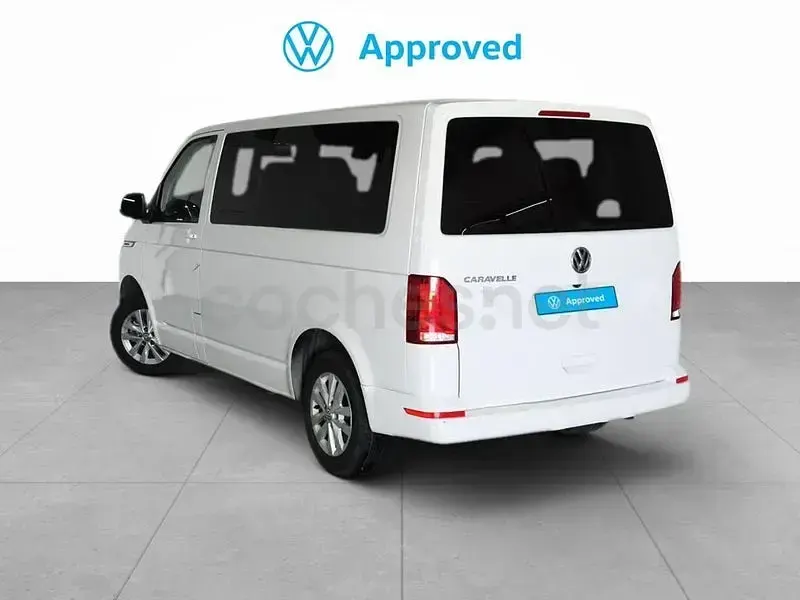 Usado VW Caravelle 110 CV (80 kW) 2022 Blanco Van