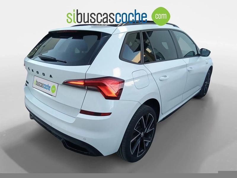 Usado Skoda Kamiq Monte Carlo 150 CV (110 kW) 2022 Blanco SUV