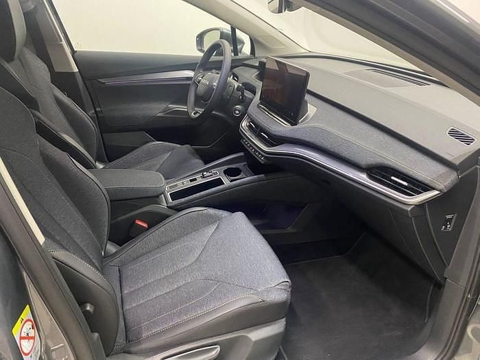 Usado Skoda Elroq 150 kW (204 CV) 2025 Gris SUV