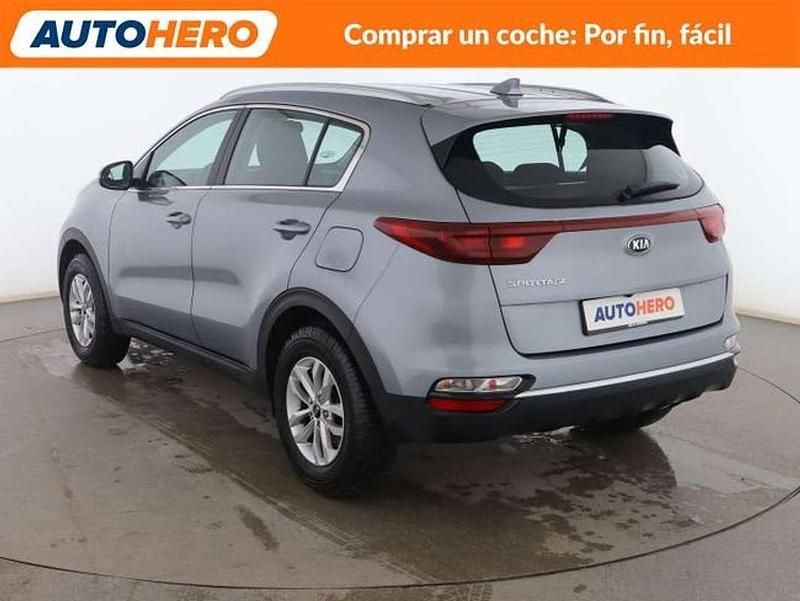Usado Kia Sportage 132 CV (97 kW) 2021 Gris SUV