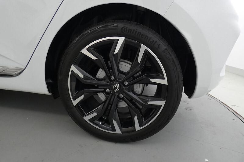 Usado Renault Clio V Techno 145 CV (106 kW) 2025 Blanco Berlina