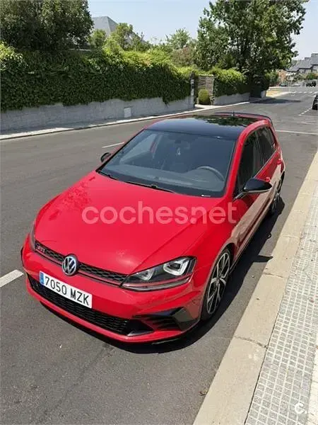 Usado VW Golf VII GTI Clubsport 265 CV (194 kW) 2017 Rojo Berlina