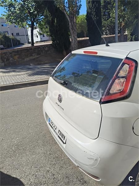 Blanco Usado 2013 Fiat Punto Pop Utilitario | 3000 € (Super precio) - Imagen 1/4