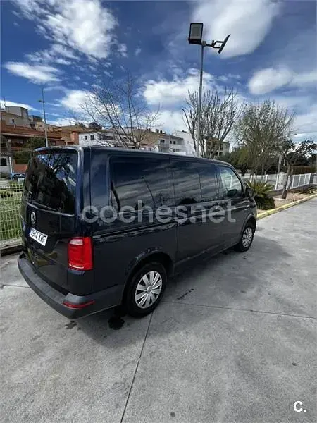 Occasion VW Caravelle Trendline 150 ch (110 kW) 2018 Noir Van