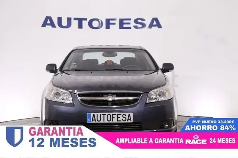 Usado Chevrolet Epica 150 CV (110 kW) 2008 Gris / plata Berlina