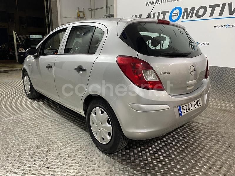 Usado Opel Corsa 80 CV (58 kW) 2009 Gris / plata Utilitario
