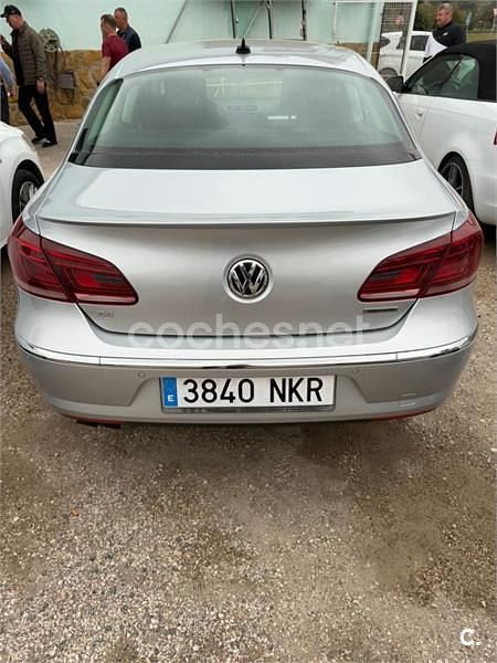 Usado VW CC 140 CV (102 kW) 2013 Gris / plata Berlina