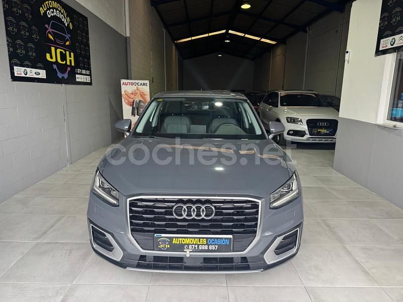 Usado Audi Q2 Advanced Plus 116 CV (85 kW) 2018 Gris / plata SUV