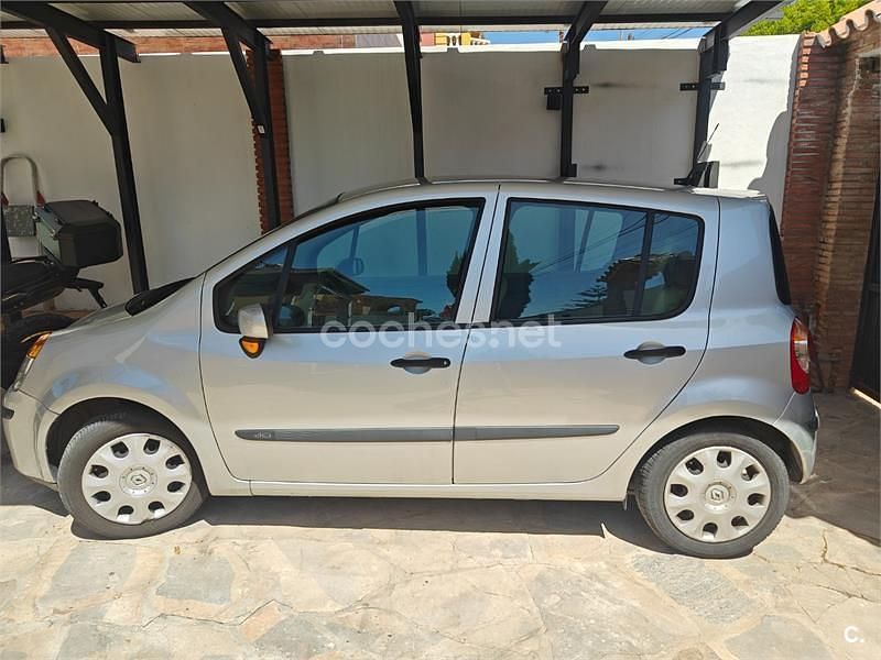 Brugt Renault Modus Dynamique 85 HK (62 kW) 2006 Grå MPV