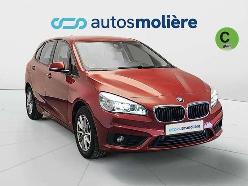 Usado BMW 216 Active Tourer Comfort Edition 116 CV (85 kW) 2017 Rojo Monovolumen