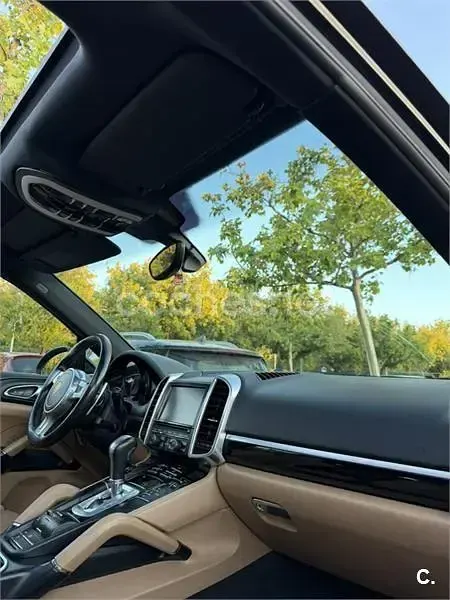 Usado Porsche Cayenne Platinum Edition 245 CV (180 kW) 2014 Negro SUV