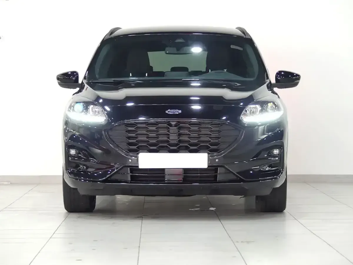 Occasion Ford Kuga ST-Line 190 PK (139 kW) 2021 Zwart SUV