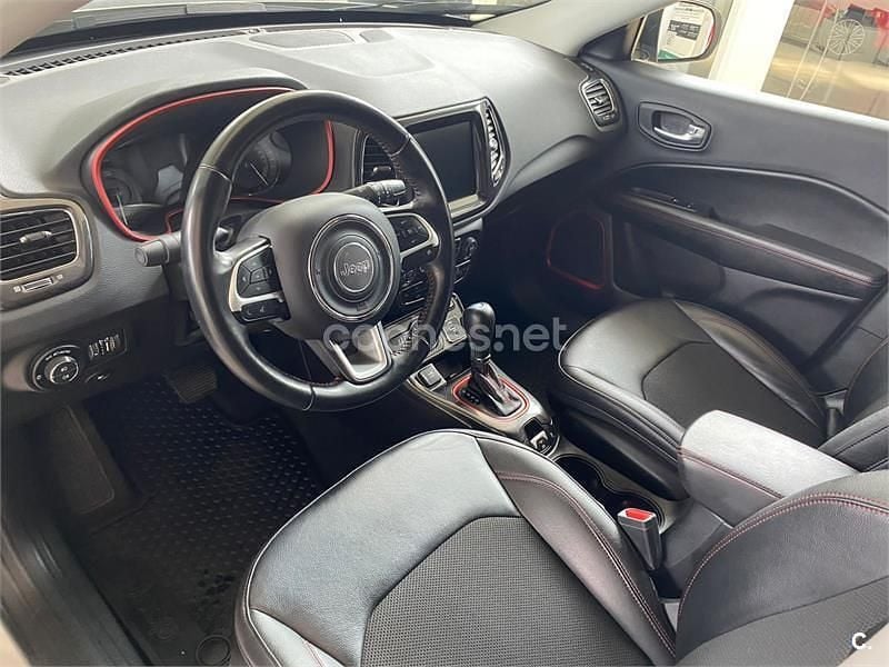 Käytetty Jeep Compass Trailhawk 240 HP (176 kW) 2021 Valkoinen Katumaasturi