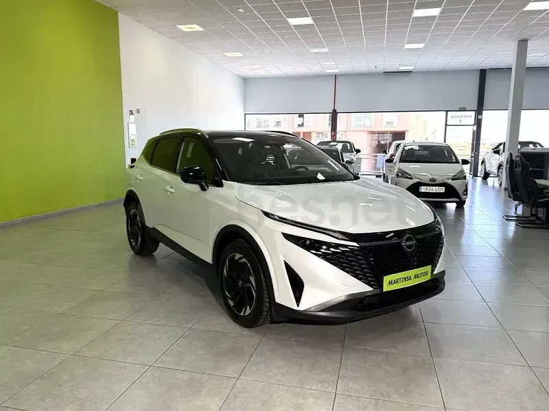 Usado Nissan Qashqai N-Connecta 158 CV (116 kW) 2025 Blanco SUV