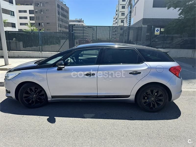 Gris / plata Usado 2017 DS Automobiles DS5 Utilitario | 13.000 € (Precio justo) - Imagen 1/3