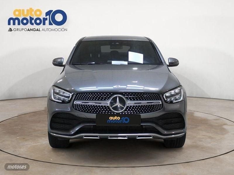 Usado Mercedes GLC300e 306 CV (225 kW) 2021 Gris Coupe