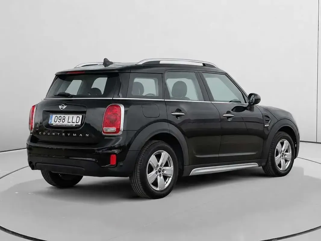 Usado Mini Countryman 117 CV (86 kW) 2020 Negro SUV