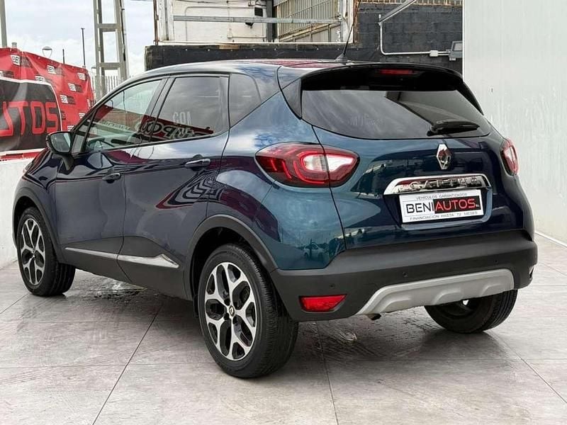 Usado Renault Captur Zen 90 CV (66 kW) 2019 Azul SUV