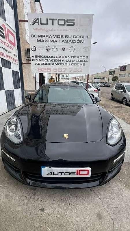 Begagnad Porsche Panamera 300 HK (220 kW) 2014 Svart Halvkombi