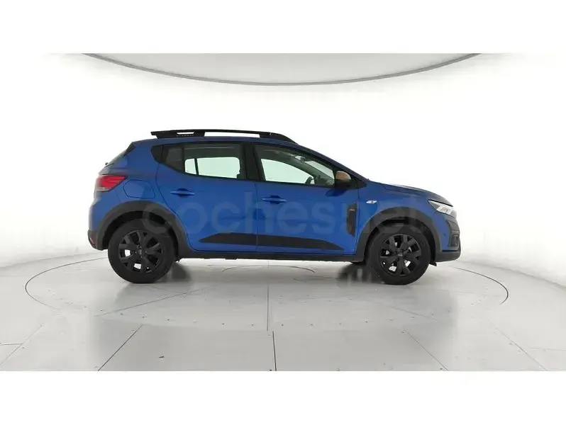 Usado Dacia Sandero Extreme 101 CV (74 kW) 2025 Azul Berlina