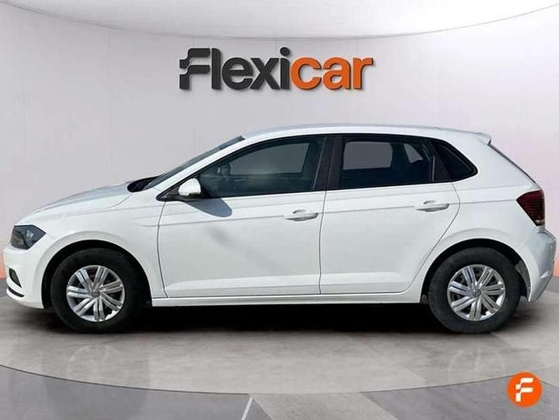 Usado VW Polo Advance 75 CV (55 kW) 2018 Blanco Utilitario