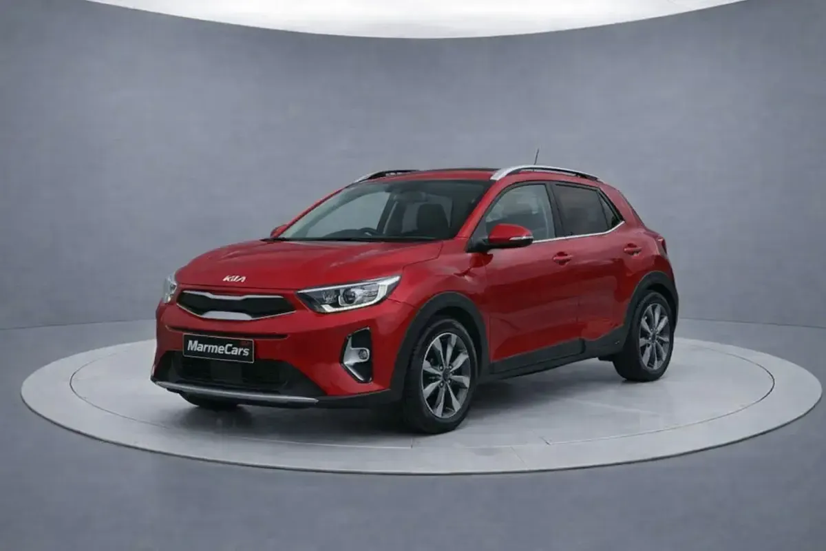 Usado Kia Stonic 101 CV (74 kW) 2025 Rojo SUV