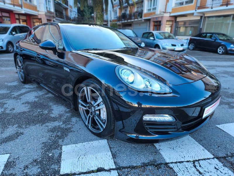 Usado Porsche Panamera 250 CV (183 kW) 2012 Negro Berlina