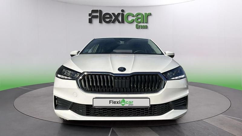 Usado Skoda Fabia Ambition 95 CV (69 kW) 2023 Blanco Utilitario