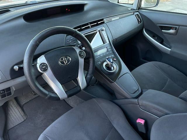 Usado Toyota Prius Eco 136 CV (100 kW) 2011 Blanco Berlina