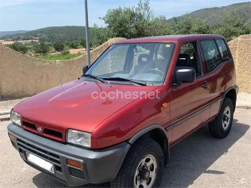 Usado Nissan Terrano 100 CV (73 kW) 1995 Granate SUV