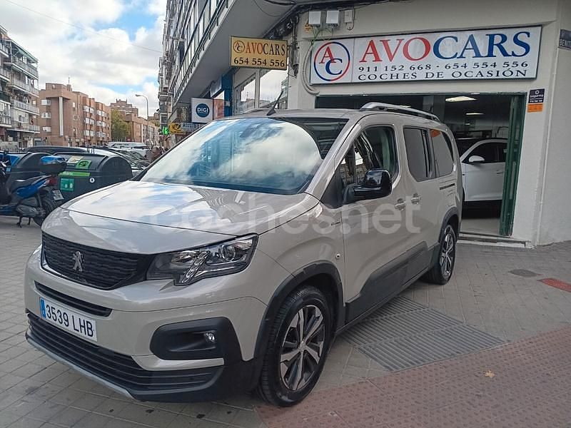 Usado Peugeot Rifter GT 130 CV (95 kW) 2020 Gris / plata Monovolumen