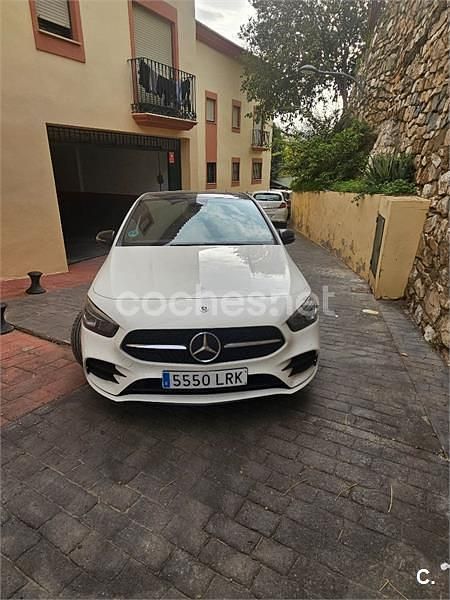 Usado Mercedes B180 136 CV (100 kW) 2021 Blanco Monovolumen