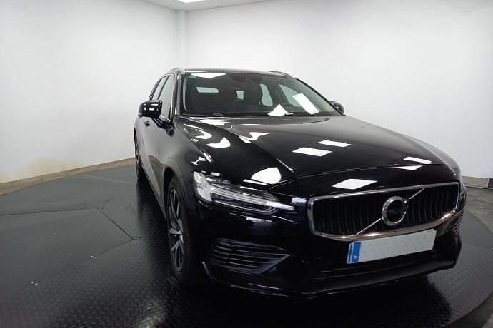 Begagnad Volvo V60 Business Edition 390 HK (286 kW) 2019 Kombi