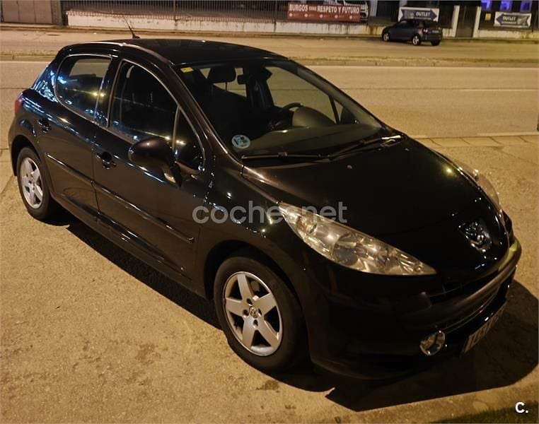 Usado Peugeot 207 Sport 95 CV (69 kW) 2009 Negro Berlina