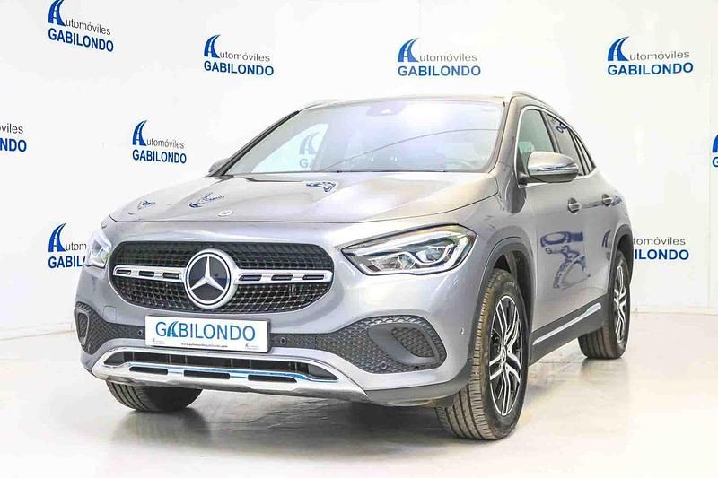 Gris Usado 2022 Mercedes GLA250 SUV | 35.900 € (Buen precio) - Imagen 1/4