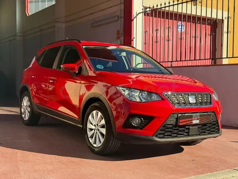 Usado Seat Arona XCELLENCE 95 CV (69 kW) 2019 Rojo SUV