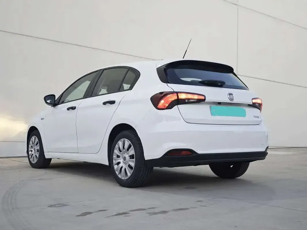 Usado Fiat Tipo Pop 95 CV (69 kW) 2018 Blanco Utilitario