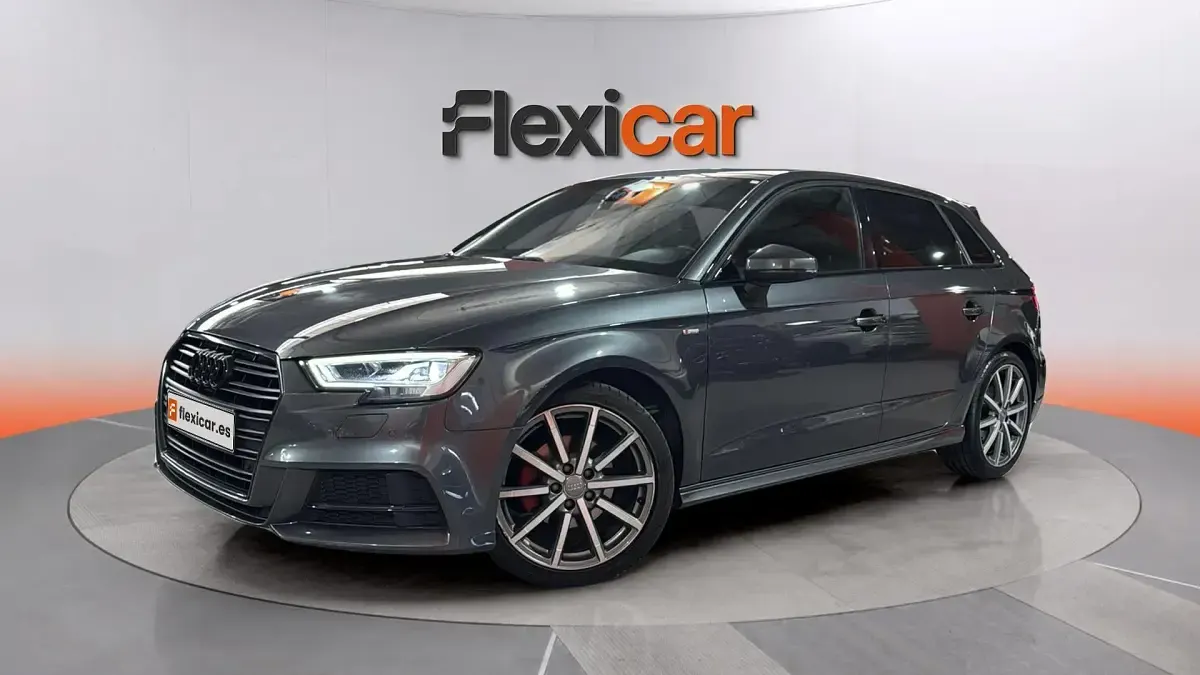 Usado Audi A3 S-Line 150 CV (110 kW) 2019 Gris Berlina