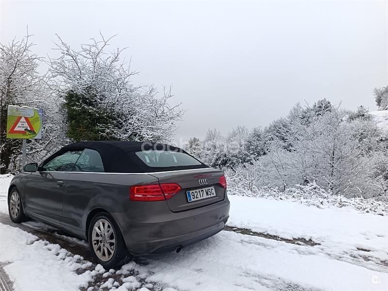 Usado Audi A3 Cabriolet Ambition 105 CV (77 kW) 2011 Beige Descapotable