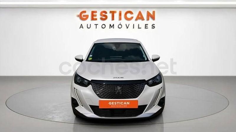 Usado Peugeot 2008 Allure 130 CV (95 kW) 2022 Blanco SUV
