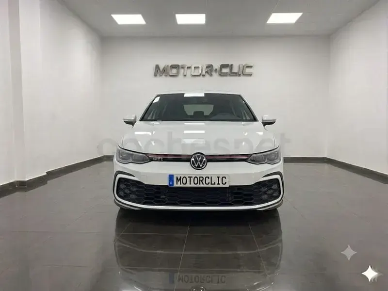 Usado VW Golf VIII GTI 245 CV (180 kW) 2022 Blanco Berlina
