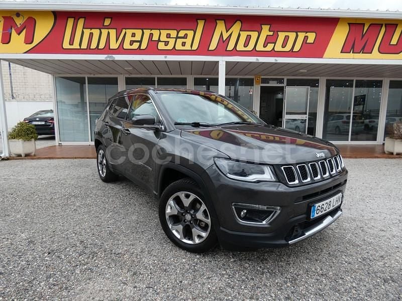 Usado Jeep Compass Limited 140 CV (102 kW) 2020 Negro SUV