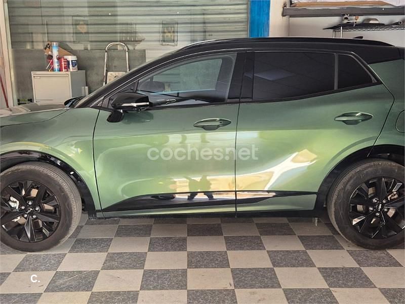 Verde Usado 2024 Kia Sportage GT-Line SUV | 37.950 € (Un poco caro) - Imagen 1/4