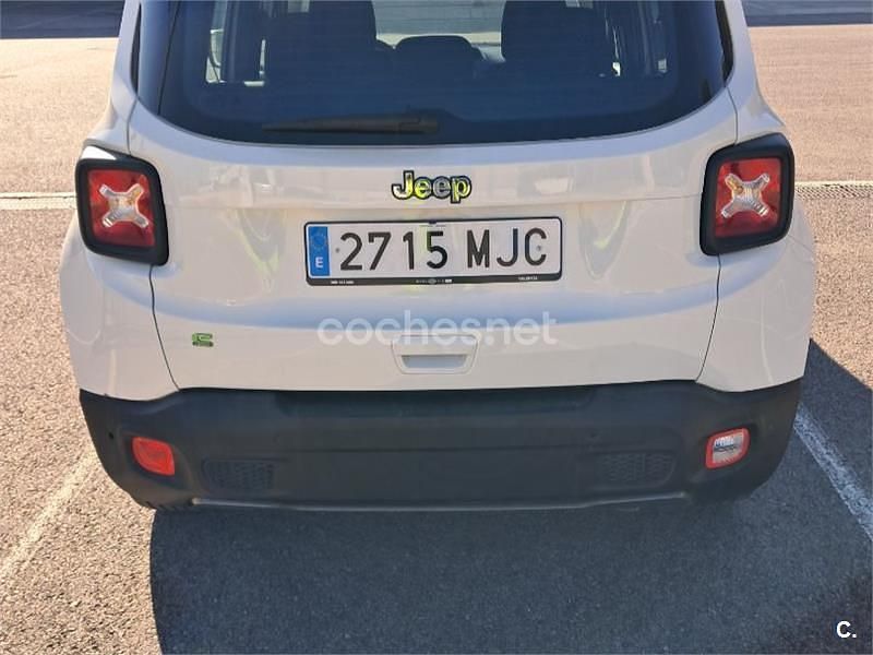 Usado Jeep Renegade Longitude 130 CV (95 kW) 2023 Blanco SUV